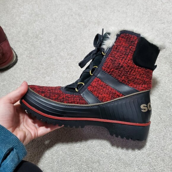 SOREL Tivoli 2 II Ribbed Knit Waterproof Snow Winter Boots Black Red Women's 7.5 - Picture 4 of 13